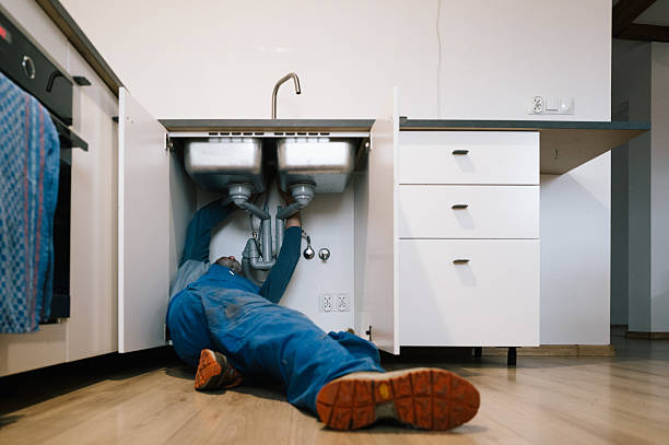 Professional Leak Detection technician working in North Chatham, MA